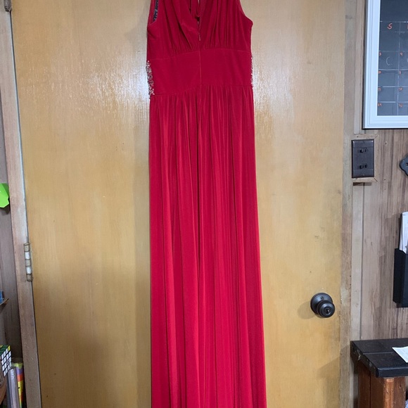 Long formal dress - Picture 5 of 7